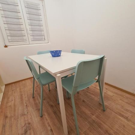 Countryside Apartment โคเปร์ ภายนอก รูปภาพ